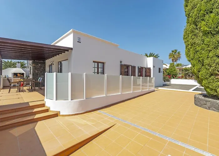 Stephanie By Plus Playa Blanca (Lanzarote)